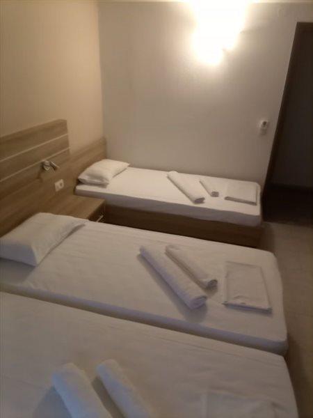 Romantza Apartments Agia Marina Exterior foto