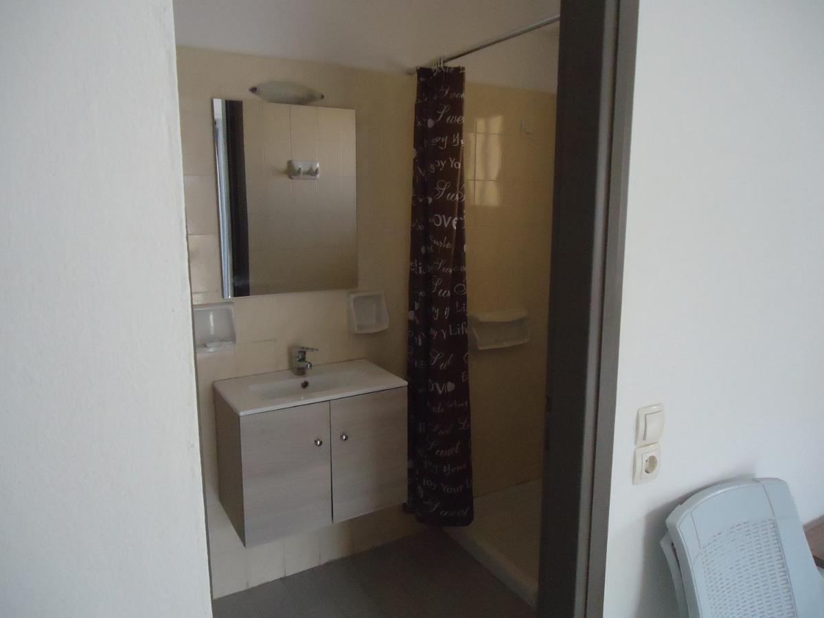 Romantza Apartments Agia Marina Exterior foto